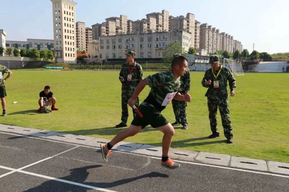 中国中学篮球队的中队量枪播球体系研究，中国中学篮球队的中队量枪播球体系深度探究